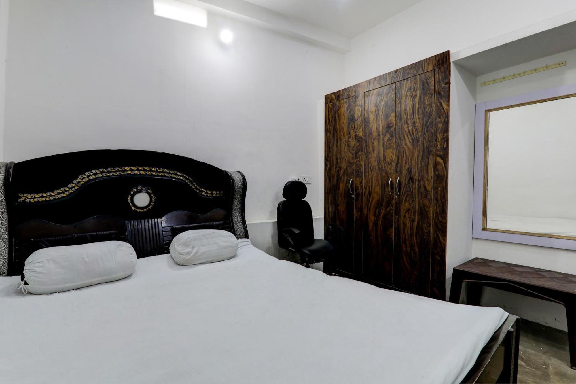 Hotel O The Vishnu Bettiah Bagian luar foto