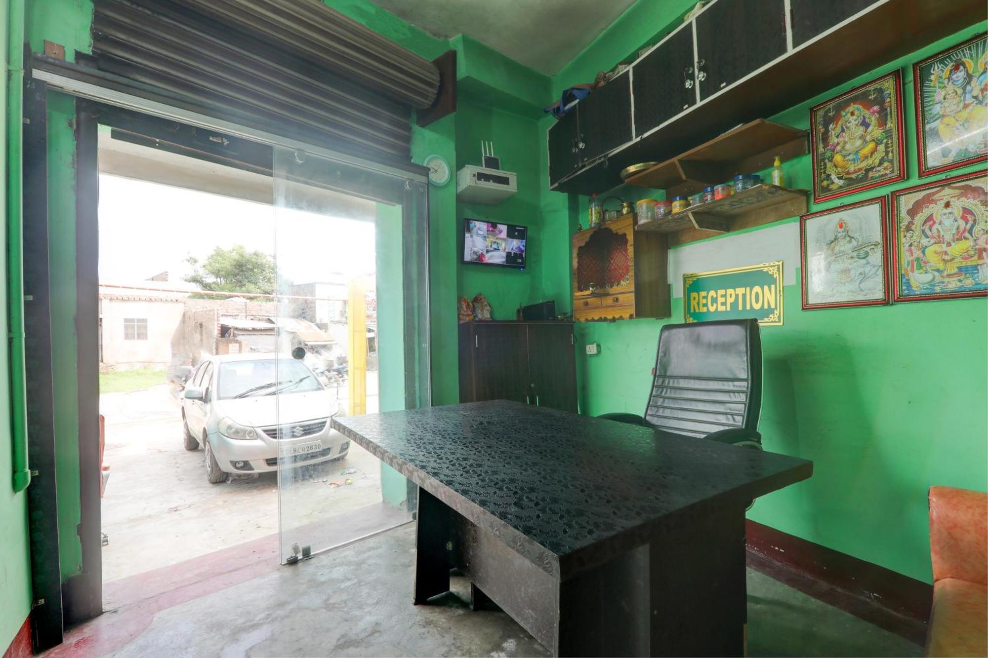 Hotel O The Vishnu Bettiah Bagian luar foto